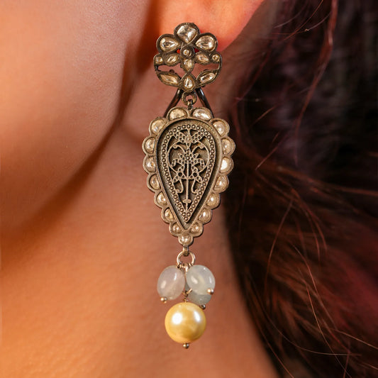 Oxidised Paisley Bloom Earrings - Malaiyyo