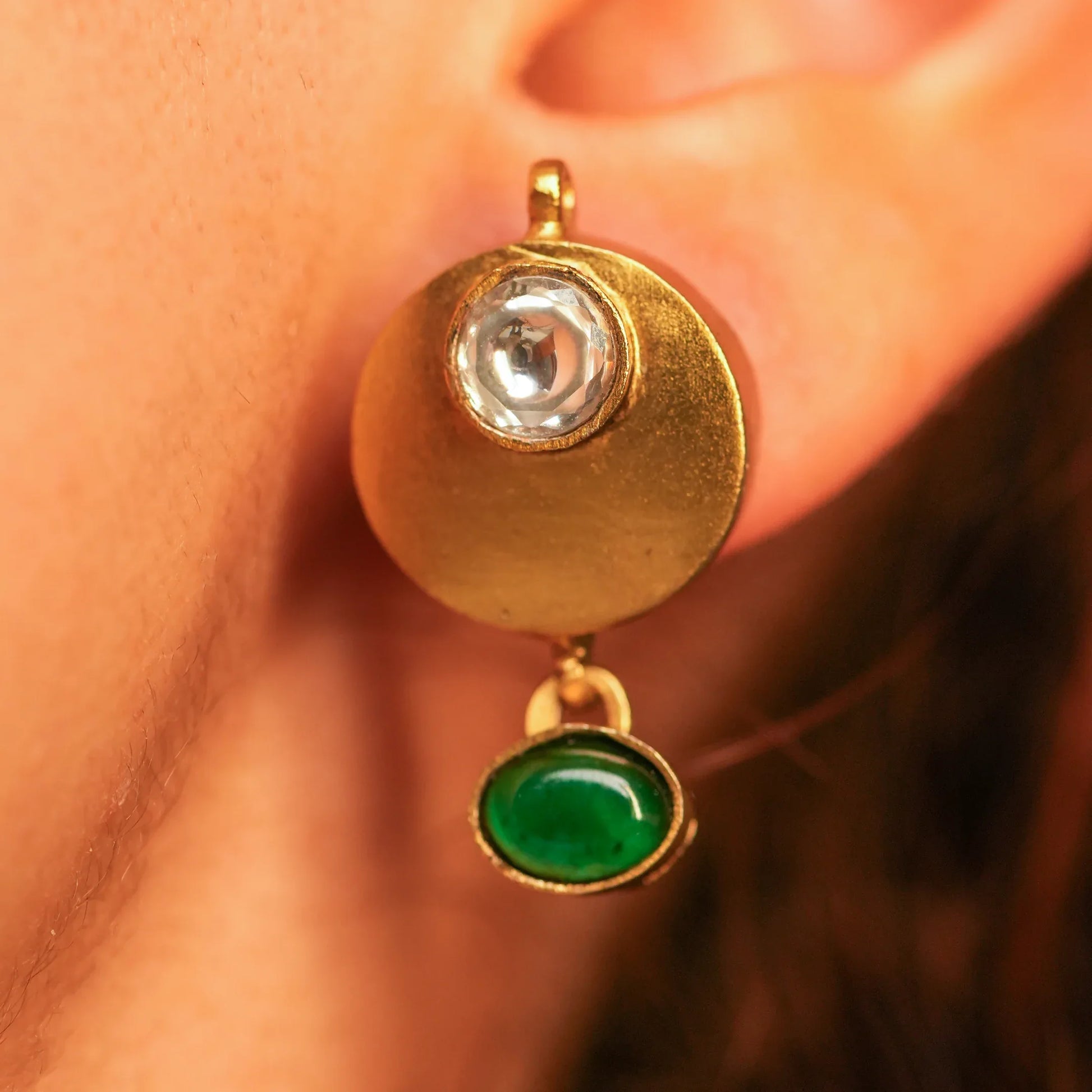 Green Stone Polki Enamel Necklace Set - Malaiyyo