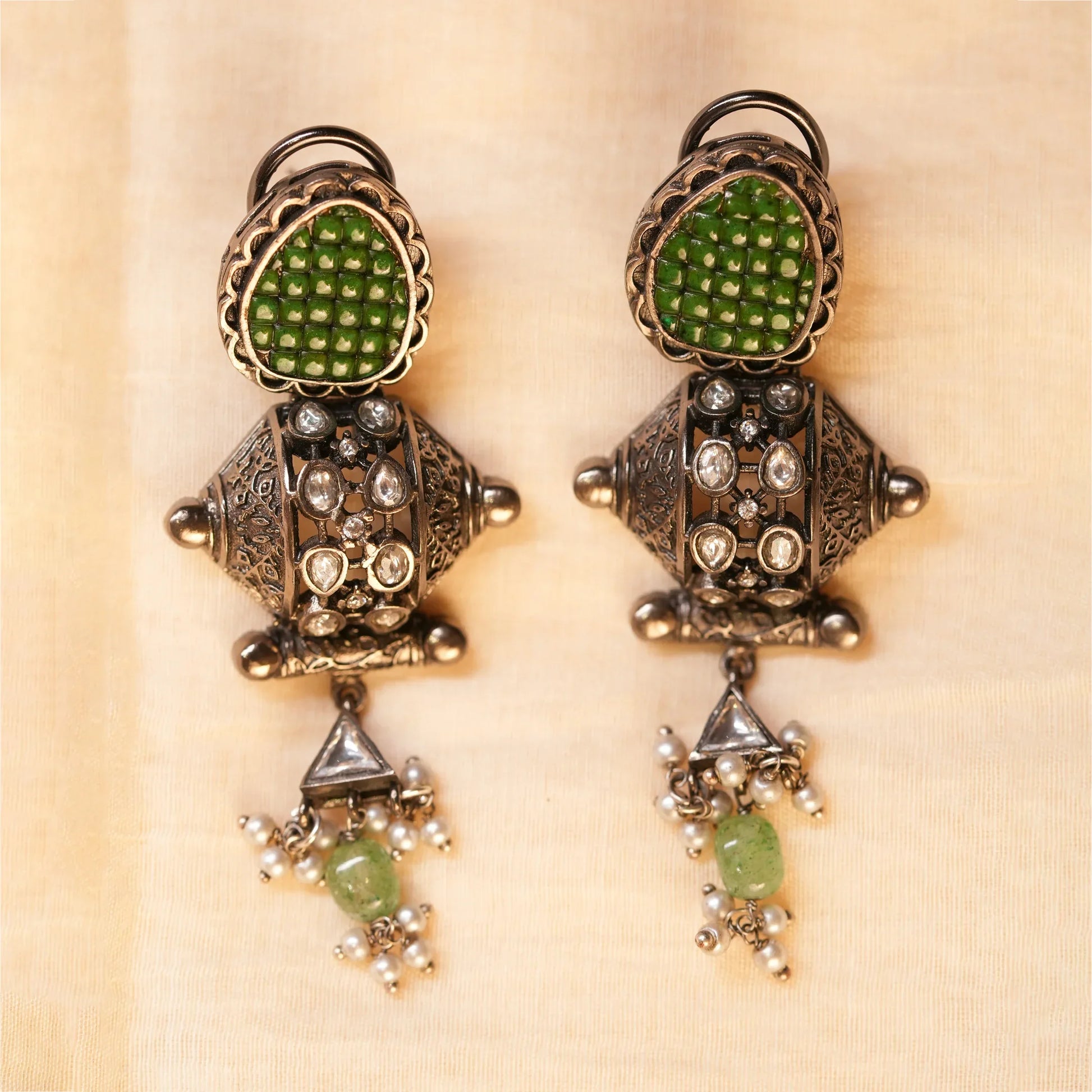 Emerald Crest Oxidised Earrings - Malaiyyo
