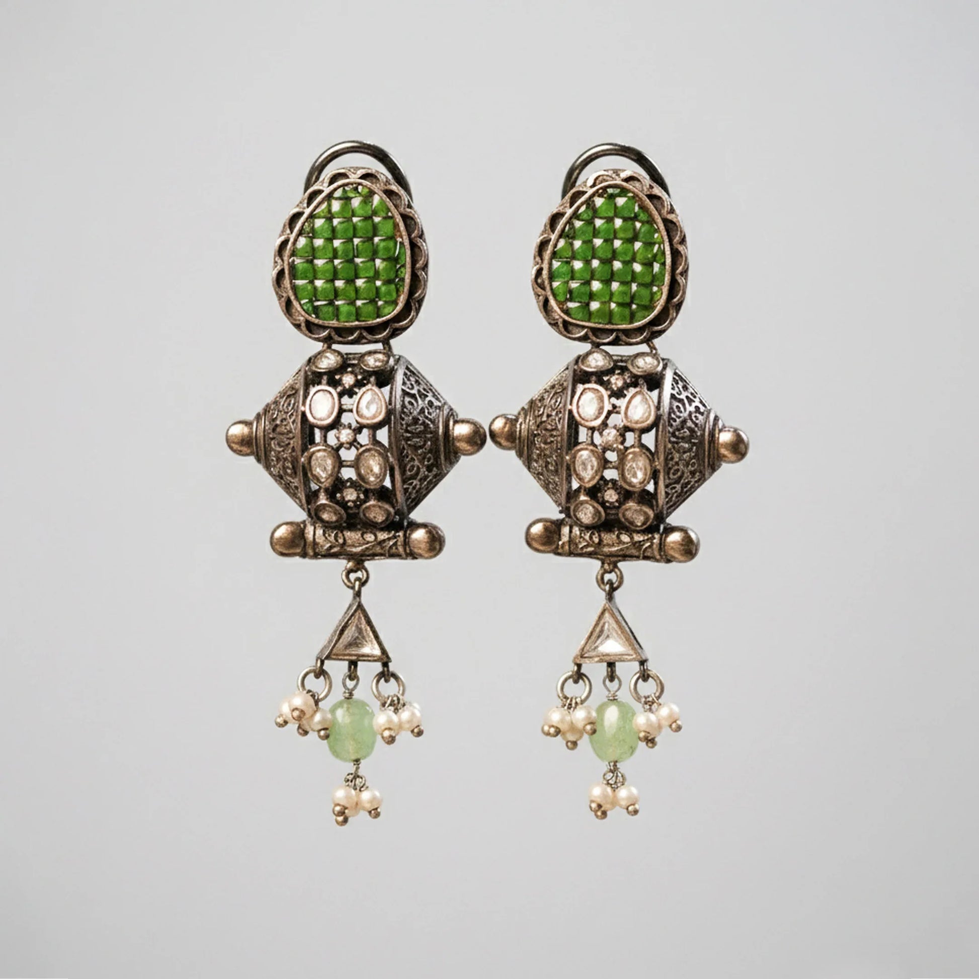 Emerald Crest Oxidised Earrings - Malaiyyo