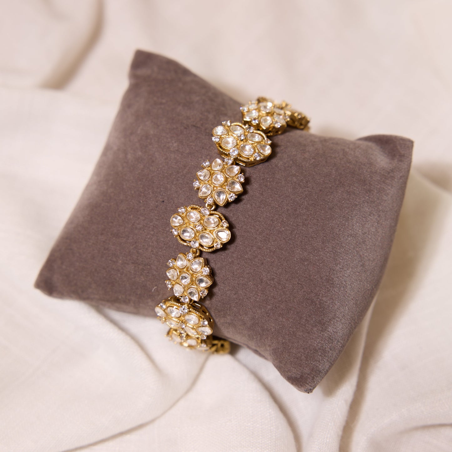 Sheesh Floral Polki Matte Gold Bracelet