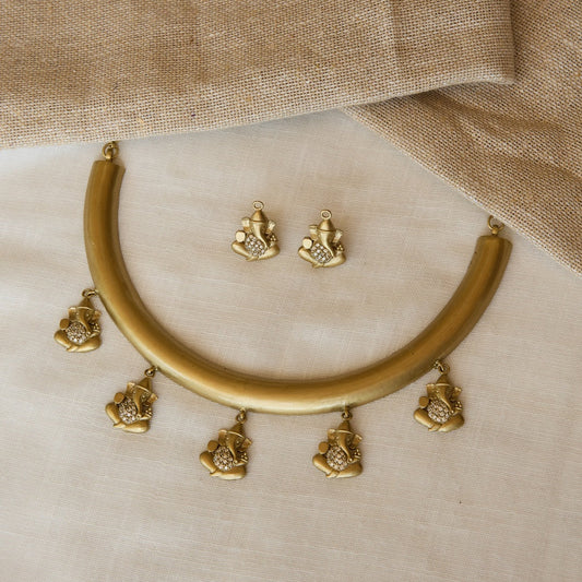 Temple Ganesh Pendant Collar Necklace and Earrings Set
