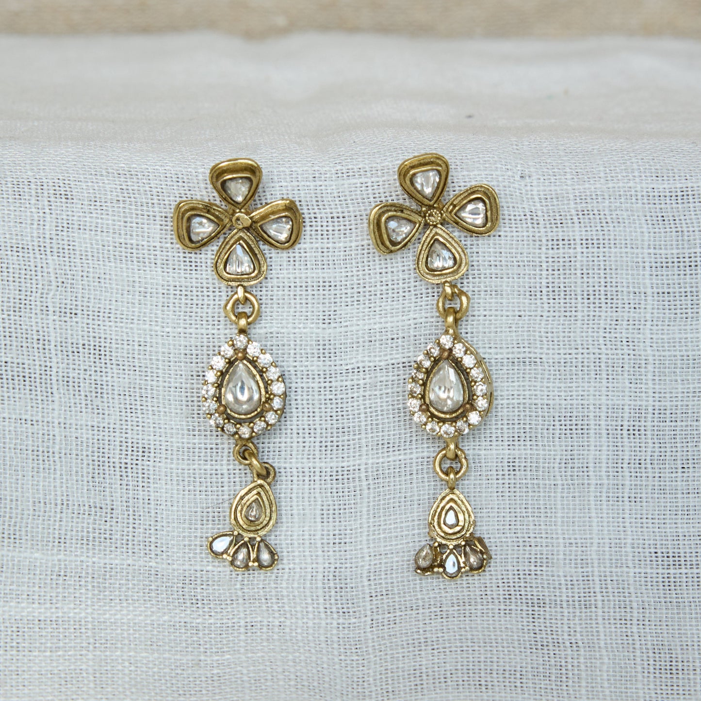 Antique Gold Finish Polki Clover Drop Earrings